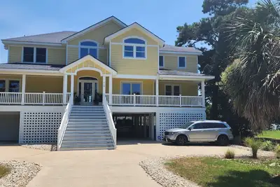 Image de Simply Elegant -- Visit the Obx and Overlook the Currituck Sound