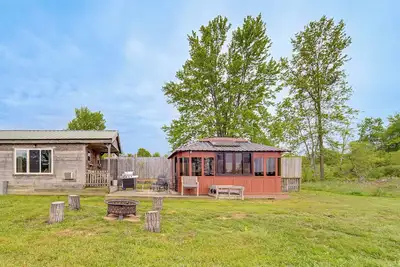 Image de Dog-Friendly Cabin Near Pymatuning Lake!