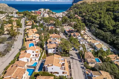 Image de Bel appartement dans une maison de vacances avec piscine, climatisation, Wifi, Tv et terrasse