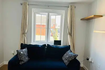 Image de Unwind in Style: Your Home Away From Home in Corby