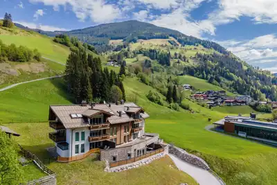 Image de Apartment de luxe sur les pistes avec terrasse
