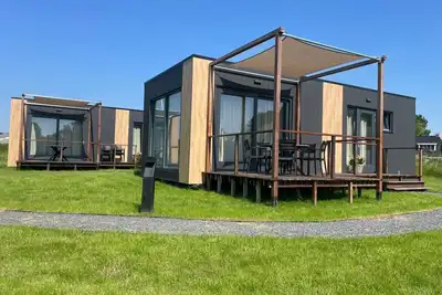 Image de Maison à Menaam près du paysage frison