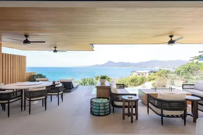 Image de Outdoor Terrace Villa w/Infinity Pool & Bar | Chef & Staff Include |10 Guests | 4br