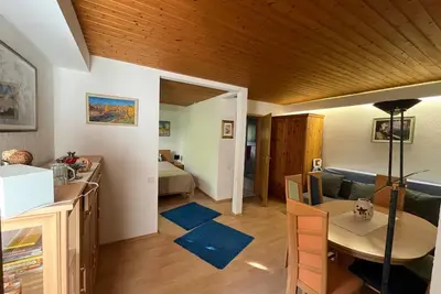 Image de Schöne und Gemütliche Wohnung in Düsseldorf Neben dem Berühmten Schloss Benrath