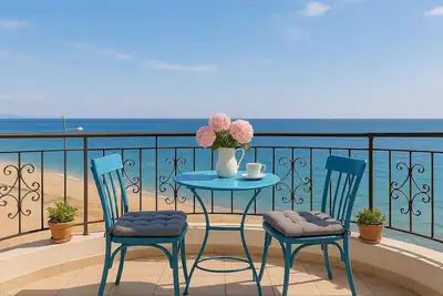 Image de Beachfront Cozy House - Kiatos' Seaview Retreat