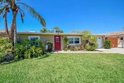 Image de Calming Oasis on Gulf Coast