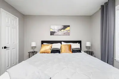 Image de 2King BedsSmart TVs Fast Wi-Fi