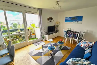 Image de Charmant Appartement 2 Chambres Avec Balcon Proche de Paris & Disneyland