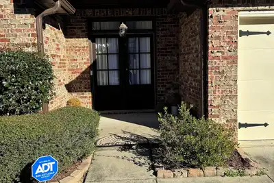 Image de The perfect home for nurses/doctors/travelling professionals, working /training