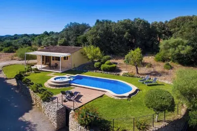 Image de Maison de campagne \"Es Puchet\" avec vue sur les montagnes, piscine privée et Wi-Fi