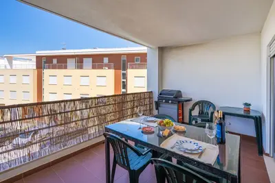Appartement 'Los Hermanos' avec balcon et Wi-Fi