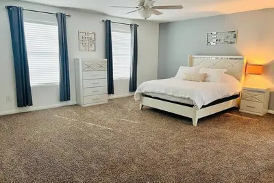 Image de Grand Family Escape - 1 minute from Water Park!