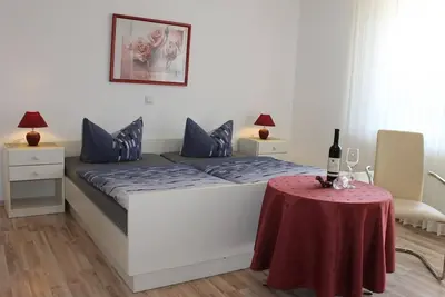 Double room no. 1 - Ferienweingut Manfred Schneiders