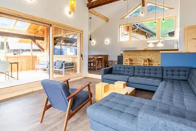 Image de Chalet Des Ambrunes - Queige