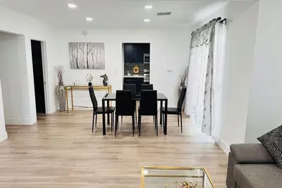 Image de Glendale Newly Remodeled House