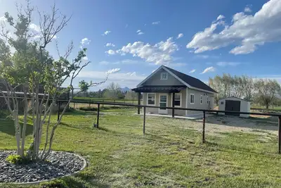 Image de Tiny house hideaway just outside of town