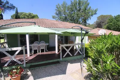 Image de Chalet pour 6 personnes idéalement situé au calme au Golfe St Tropez