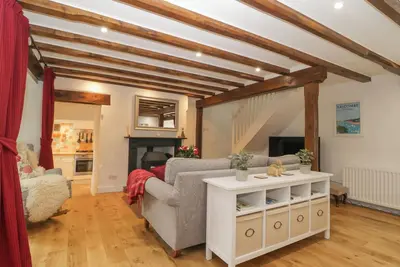 Image de 4 Barton Cottages, pet friendly, with open fire in Plymouth