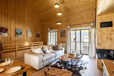 Image de Lodge neuf avec grande terrasse et équipement haut de gamme