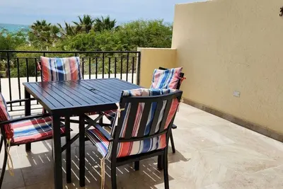 Image de Luxury Beachfront Condo Studio, C30205