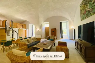 Image de Gîte le Loft en Bord de Rivière avec Cascade - Domaine au Ch'ti Ardéchois