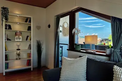 Image de Cozy vacation apartment \"Zum Spätlesereiter\" with balcony