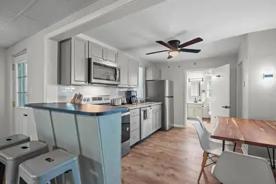 Image de Bloomfield\/Pittsburgh Bright & Spacious 2bd w\/Prkg