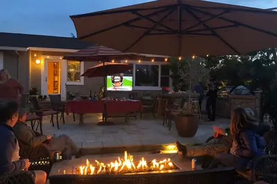 Image de Petaluma Ranch Resort: Pool, spa, fire pit, Bocce, & outdoor kitchen