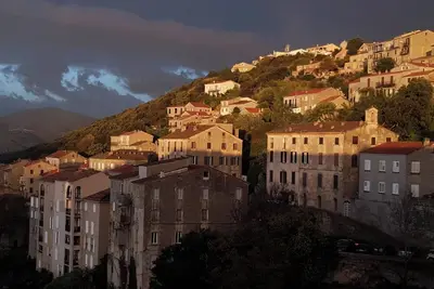 Coquet et authentique Studio spacieux et optimisé