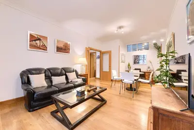 Cozy and Elegant Apartment in Irala