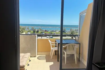 Image de Appartement vue mer avec parking et linge (drap et serviette)