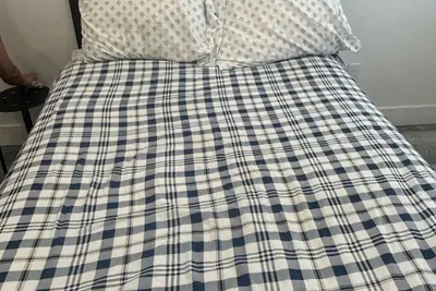 Image de Urban Loft 2-Bedroom Retreat – Ideal for Groups, Sleeps 5