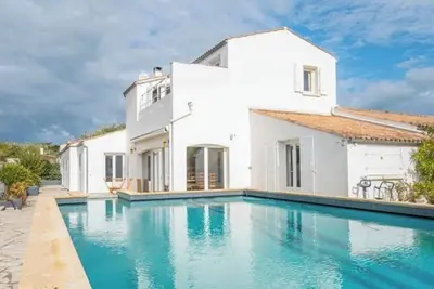 Image de Lili - Grande villa avec piscine à Oléron