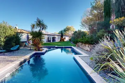 Image de Villa en Provence climatisée près du golf Sainte Victoire