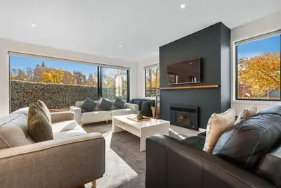 Image de Lake Living: That Wanaka Tree