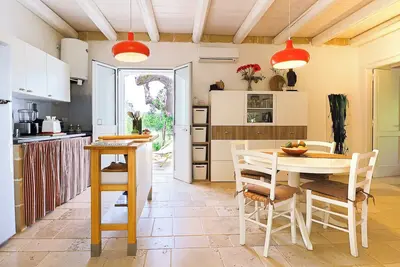Image de 2 Bedroom Private vacation home in Matino