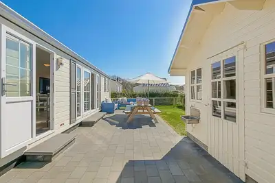 Image de Discover the perfect balance between tranquility, nature and comfort at Chalet park Luttikduin in Callantsoog!