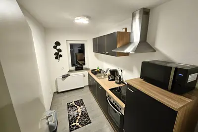 Image de Fewo Pohl 2og 65m², Balkon, 2 Schlafzimmer Max. 8p 4 Doppelbetten, Zentral