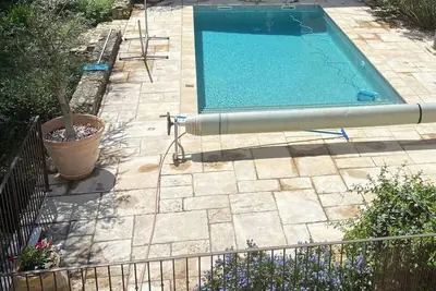 Image de Maison de Charme Avec Piscine et Jardin