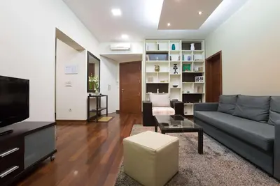 Megi Smiles - spacious one bedroom apartment