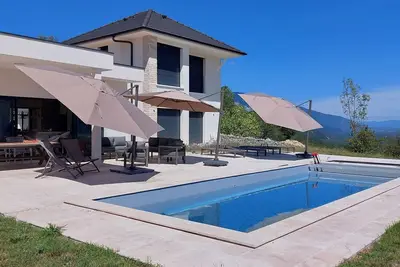 Image de Coin de Paradis Avec Vue Panoramique sur le lac