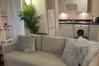 Image de Bright Modern Luxury Three bedroom House in the Heart of Chatham
