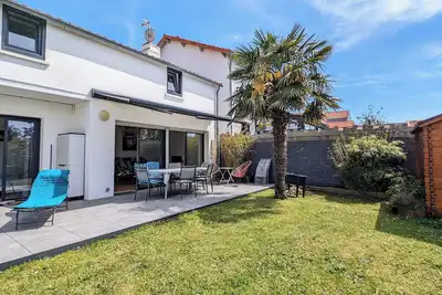 Image de 4 bedroom private vacation home in pornic