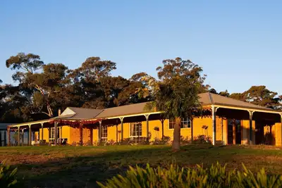 Image de Sunset Retreat-amaxing views over Mt Franklin