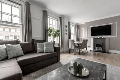 Image de Appartement-Famille-Douche-Vue ville
