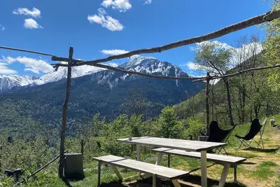 Image de Bergerie Dans les Pyrénées Pour Amoureux de Nature et de Tranquillité