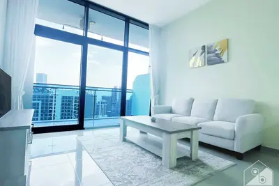 Image de Stunning 1b with balcony in the heart of Dubai