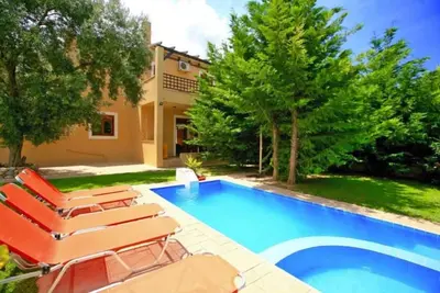 Image de Villa with pool and big garden