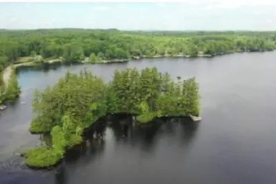 Image de Your own private Island Retreat