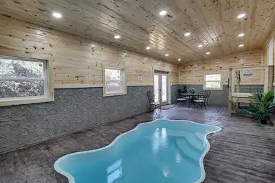Image de Sevierville - H2Oasis - 2 Bedrooms - Sleeps 10
